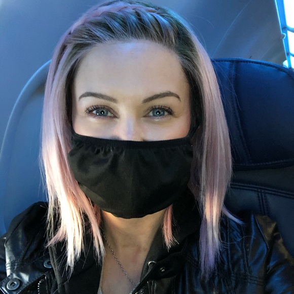 Meet your Posher, Miranda - Picture 2 of 4